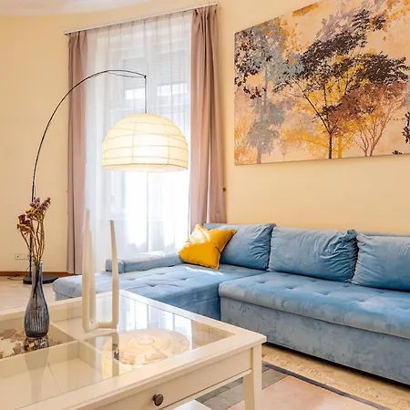 Apartmán Hunyadi - Elegant Quiet Flat In Buda Castle With Parking